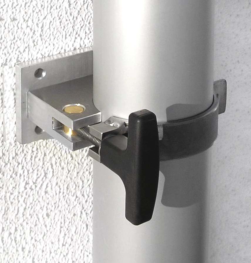 Premium wall bracket with quick-release fastener (for 70mm tube of telescopic aluminium masts)